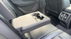 Volvo XC40 2.0 B4P Ultra Dark 5dr Auto Petrol Estate